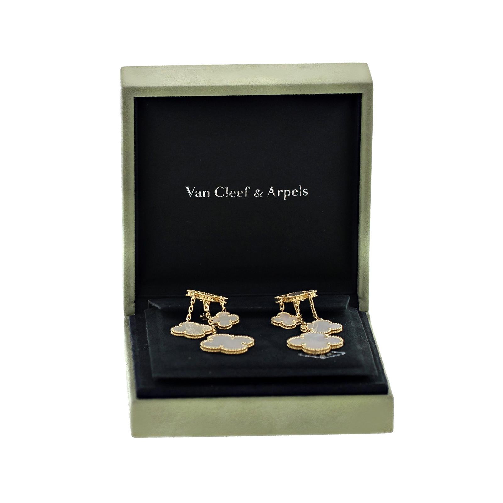 Van Cleef & Arpels Magic Alahambra 4 Motif Mother of Pearl Earrings In Excellent Condition In Los Angeles, CA