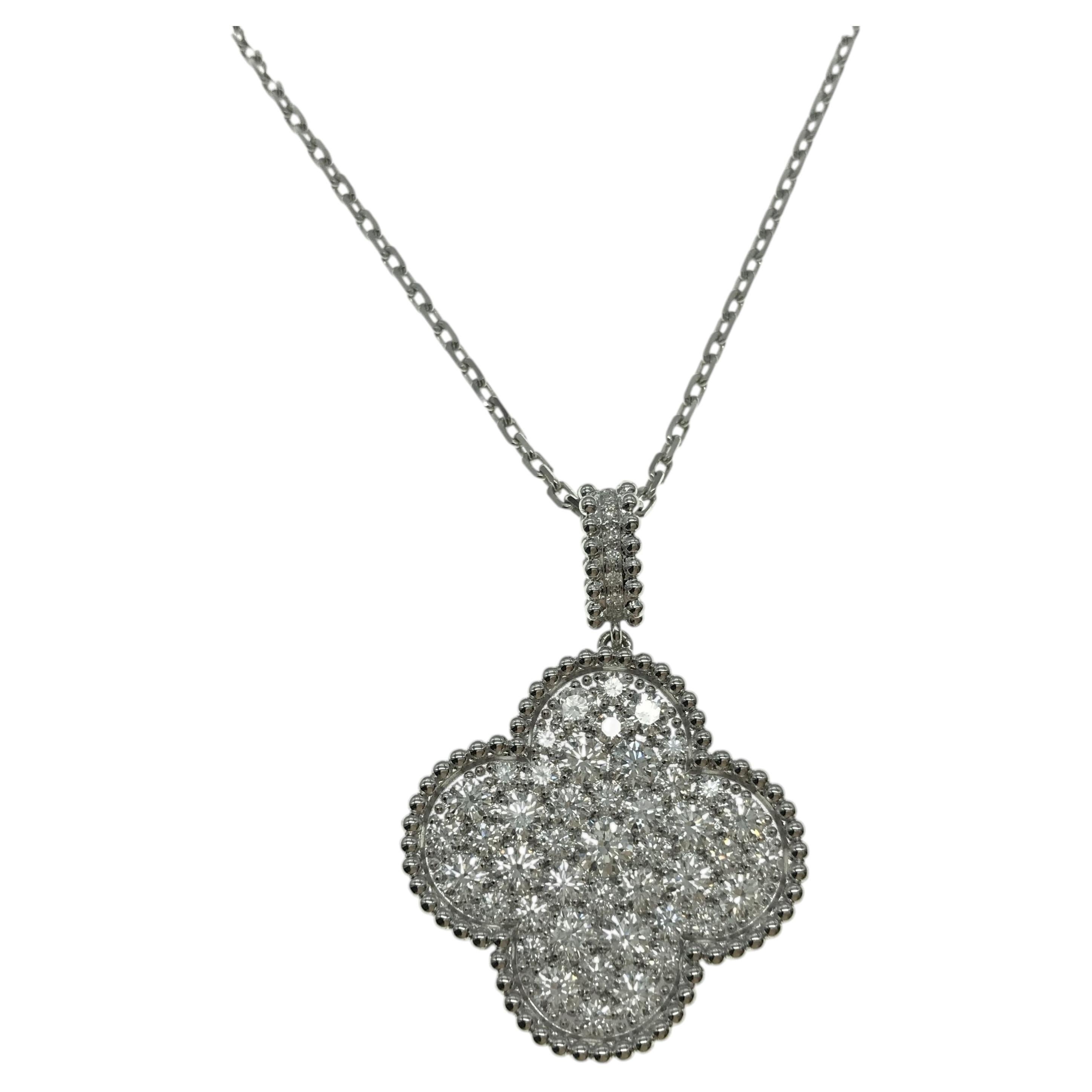 Magische Alhambra-Halskette