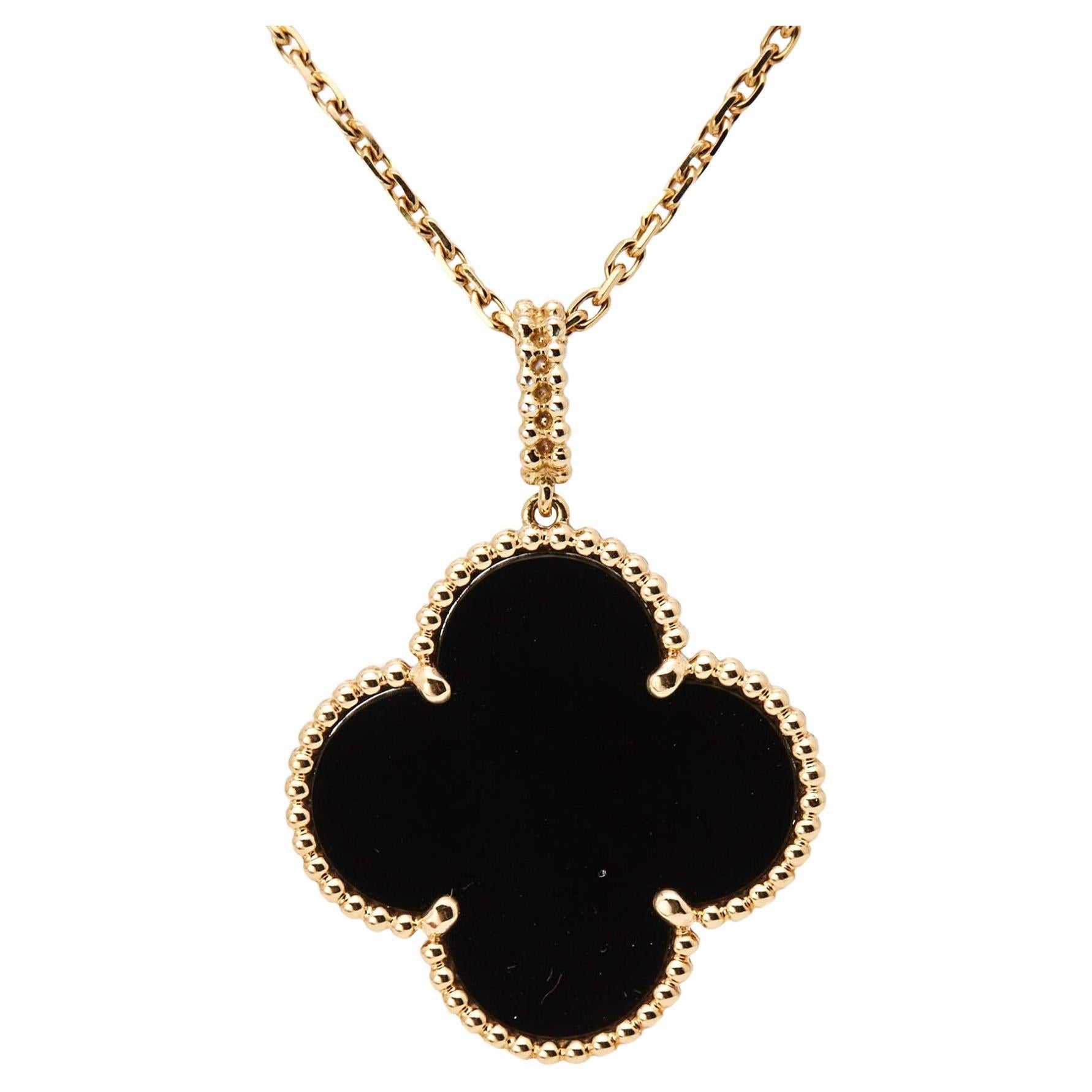 Van Cleef and Arpels Magic Alhambra Mother of Pearl Onyx Gold 16 Motif ...