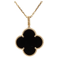 Van Cleef & Arpels Magic Alhambra 1 Motif Onyx 18K Yellow Gold Pendant Necklace