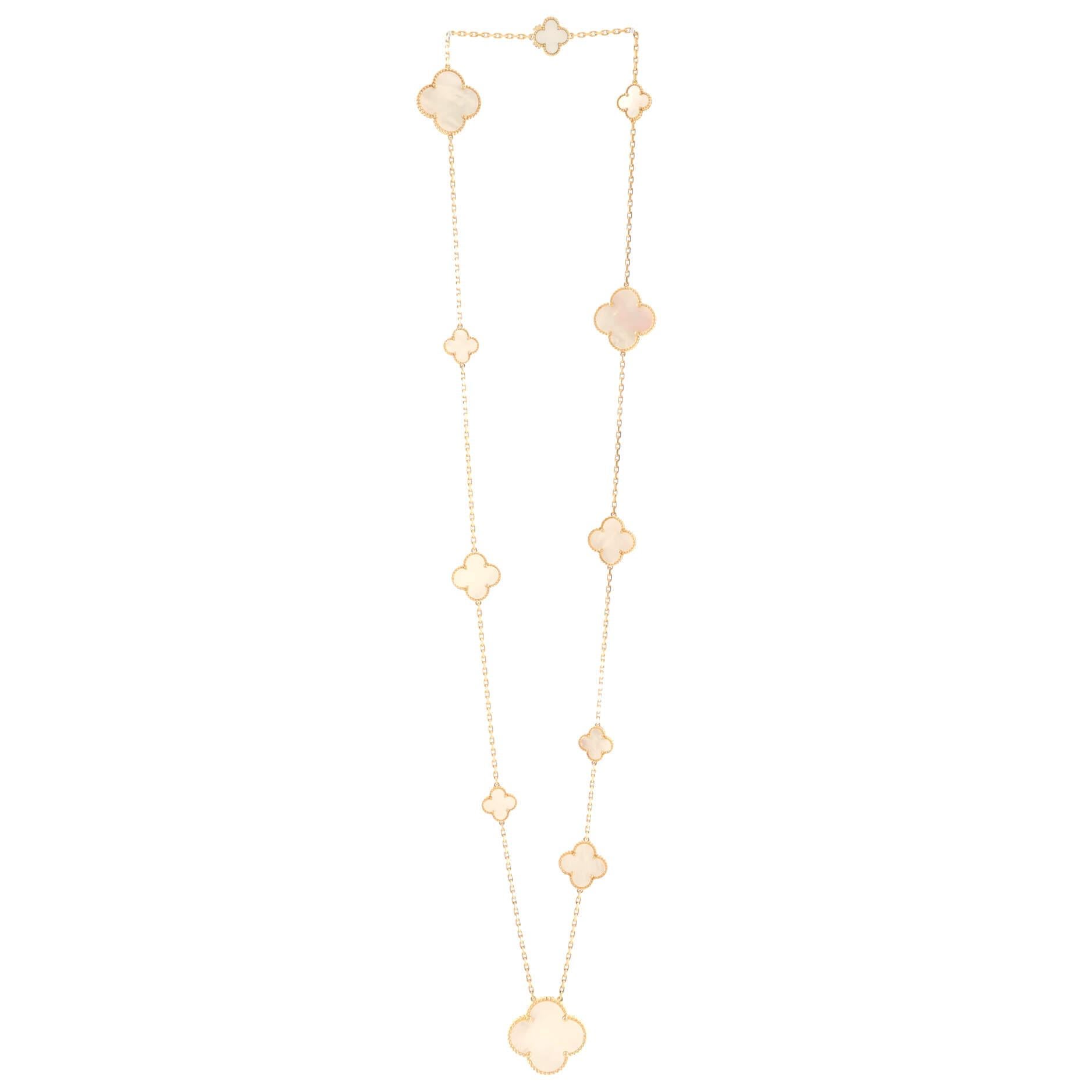 Van Cleef & Arpels Magic Alhambra Lange Halskette aus 18 Karat Gelbgold mit 11 Motiven Damen