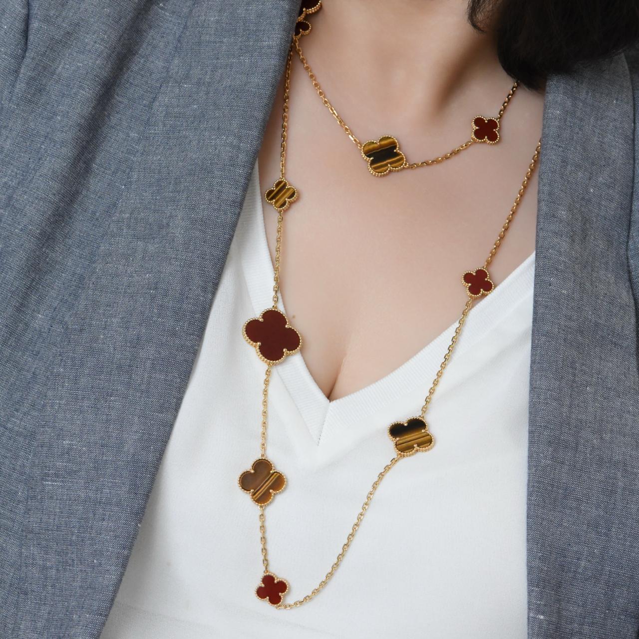 Van Cleef & Arpels Magic Alhambra 16 Motif Carnelian Tiger's Eye Necklace For Sale 7