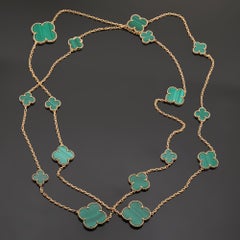 Collana VAN CLEEF & ARPELS Magic Alhambra 16 Motif in oro giallo e malachite verde