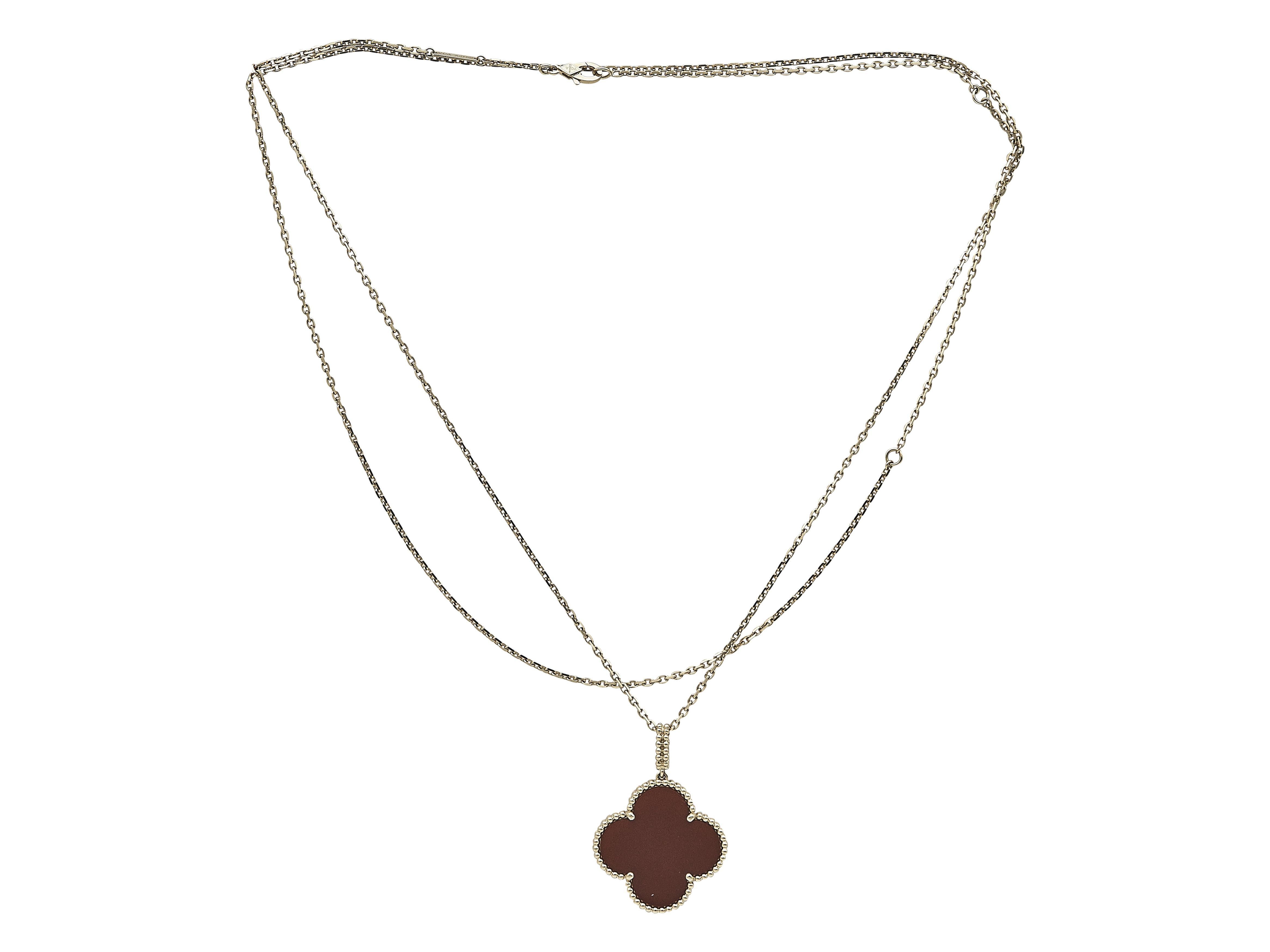 Contemporain Van Cleef & Arpels Collier de cornaline en or jaune 18K Magic Alhambra en vente