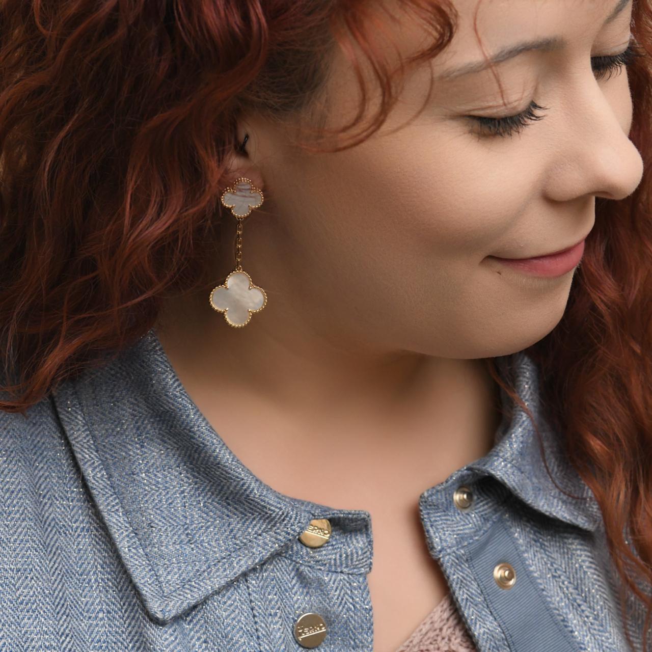 Uncut Van Cleef & Arpels Magic Alhambra 2 Motifs Earrings Mother of Pearl 18K Yellow G For Sale