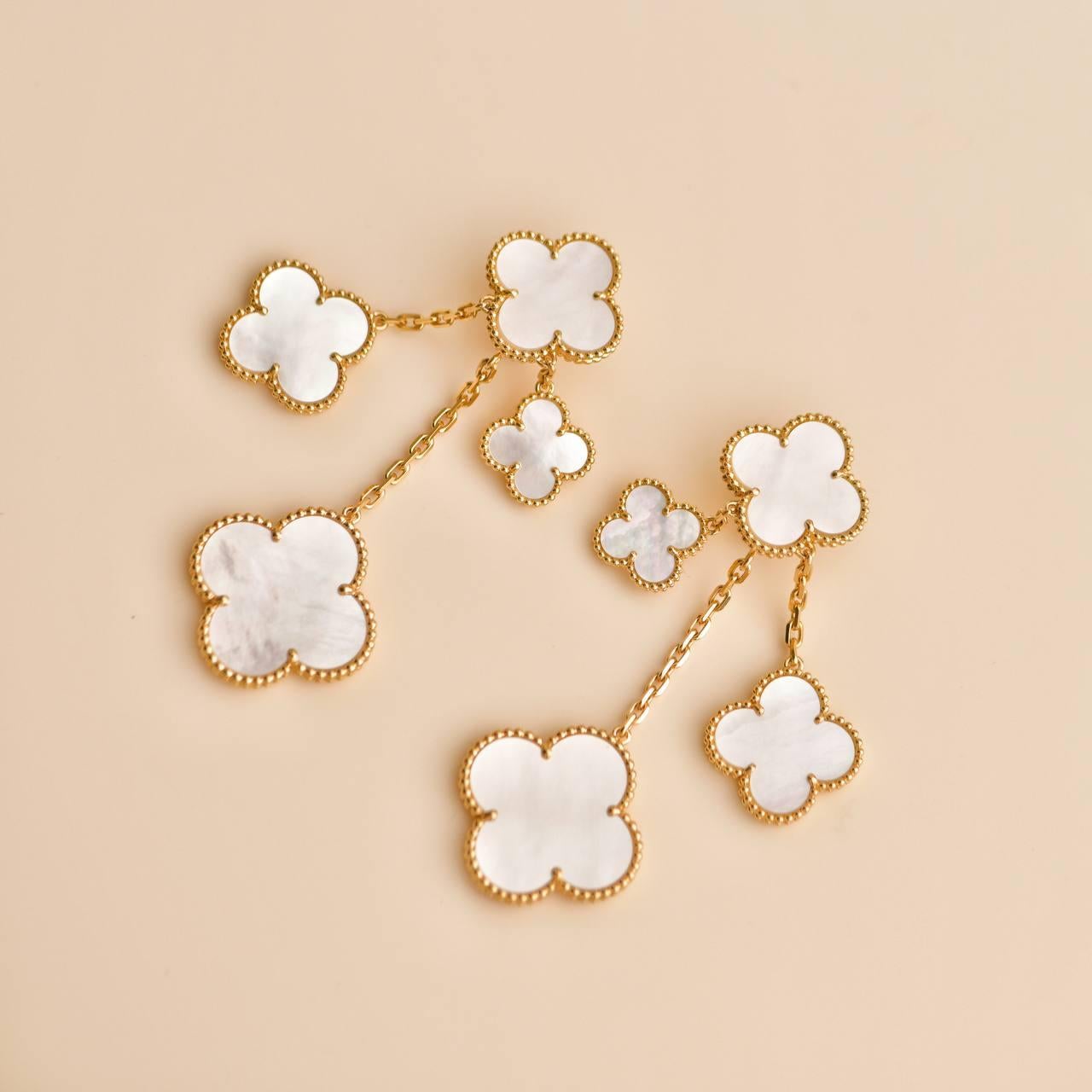 Van Cleef & Arpels Alhambra Mágica 4 Motivos Madreperla Oro Amarillo 18K 2