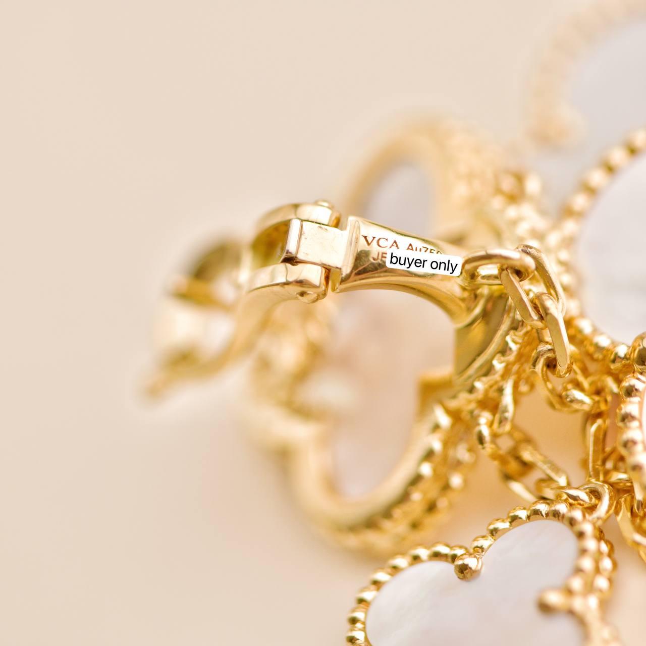 Van Cleef & Arpels Alhambra Mágica 4 Motivos Madreperla Oro Amarillo 18K 4