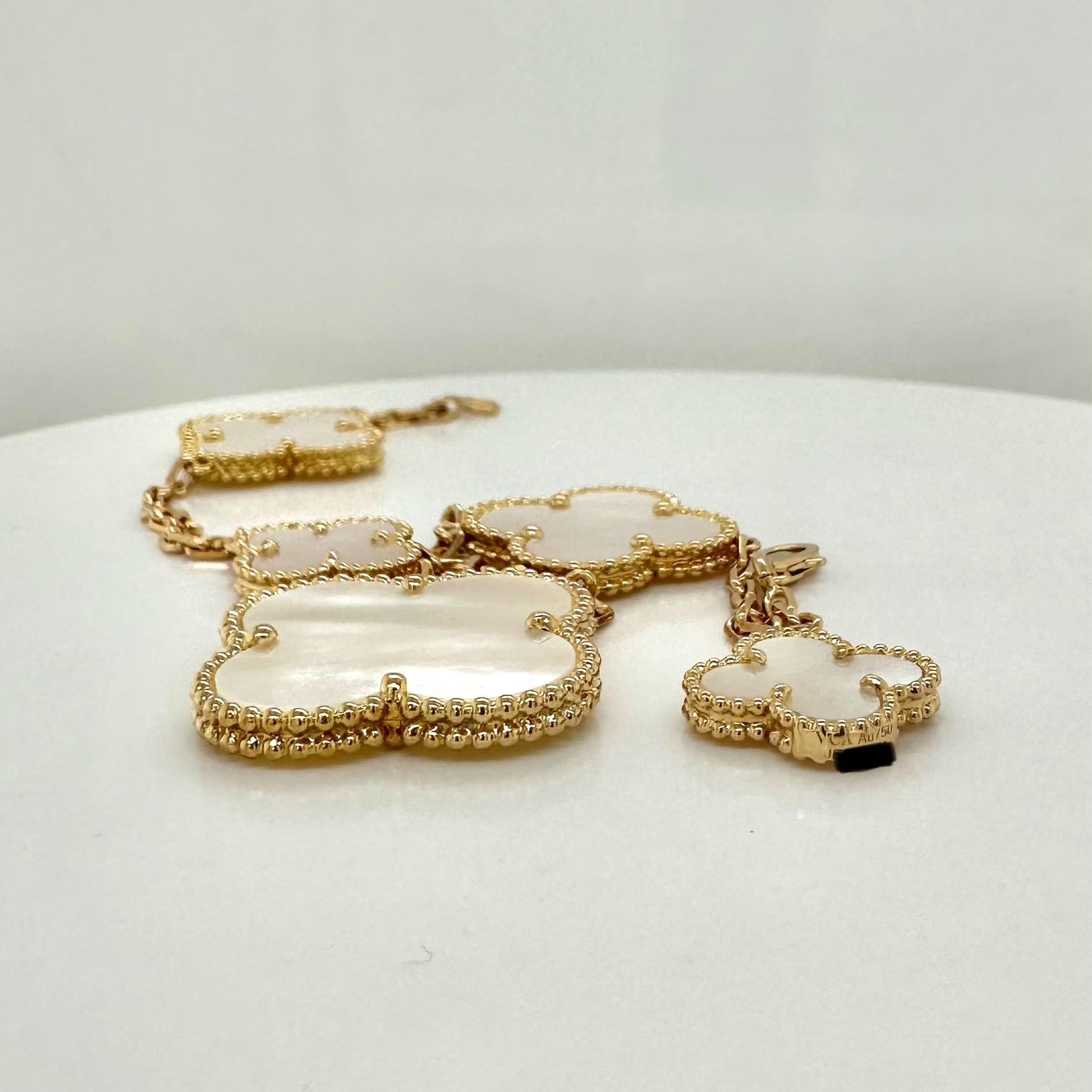 Van Cleef & Arpels Magic Alhambra Armband aus Perlmutt mit 5 Motiven, Gold im Zustand „Hervorragend“ in Miami, FL