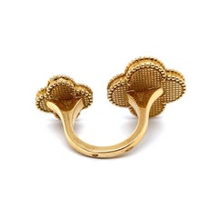 Van Cleef & Arpels Magic Alhambra Between the Finger Ring