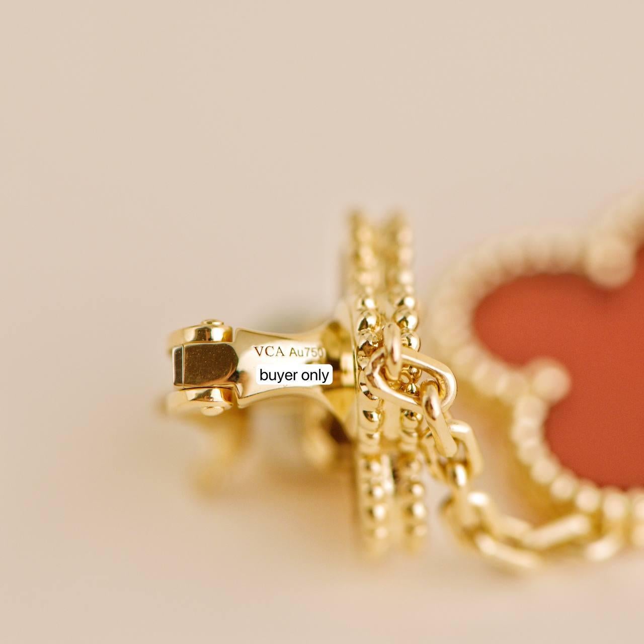 Van Cleef & Arpels Magic Alhambra Carnelian and Tiger Eye 2 Motifs Earrings In Excellent Condition In Banbury, GB