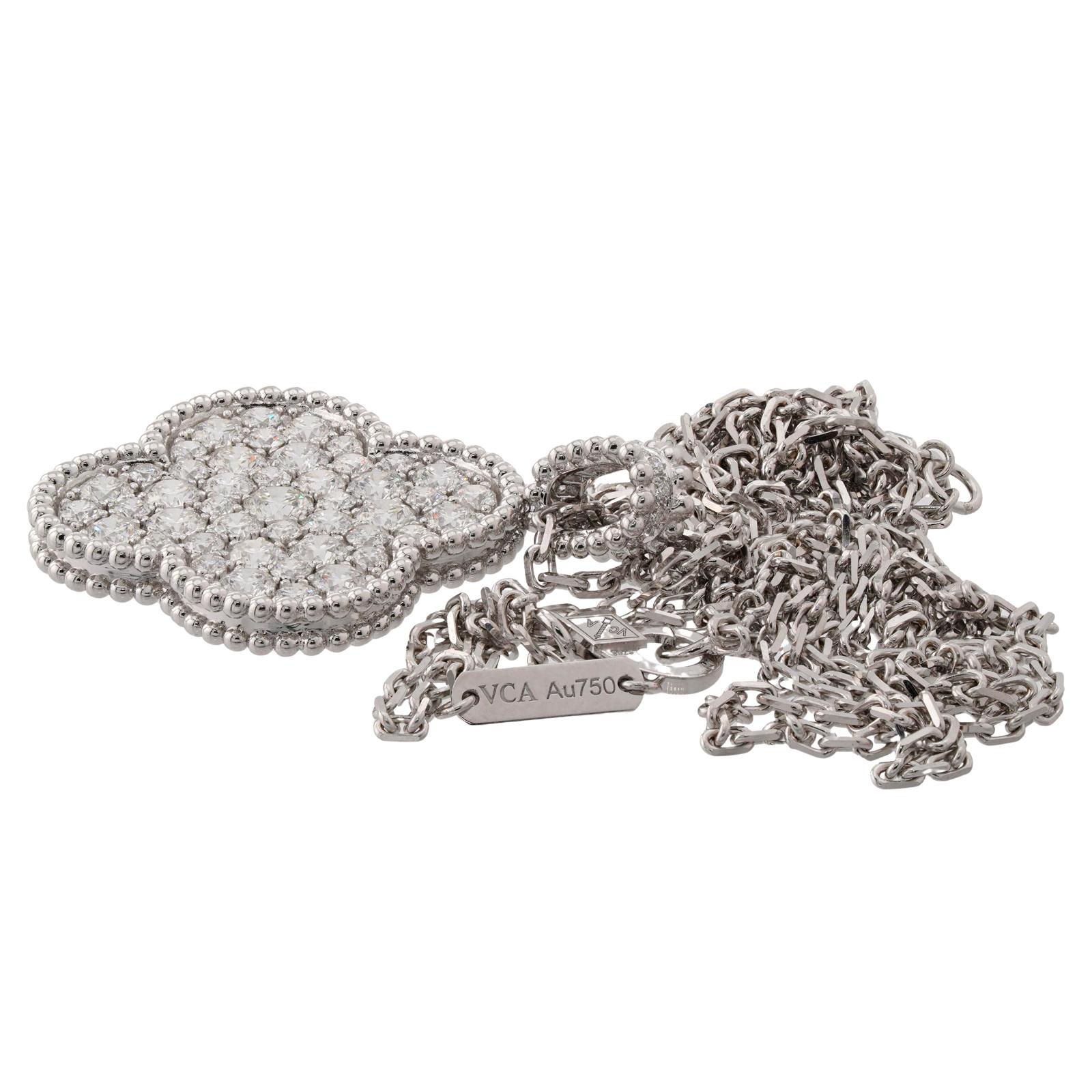 VAN CLEEF & ARPELS Magic Alhambra Lange Halskette mit Diamant-Weißgold-Anhänger, Schachtel C 1