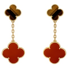 Van Cleef & Arpels, boucles d'oreilles Magic Alhambra à 2 motifs en or jaune 18 carats