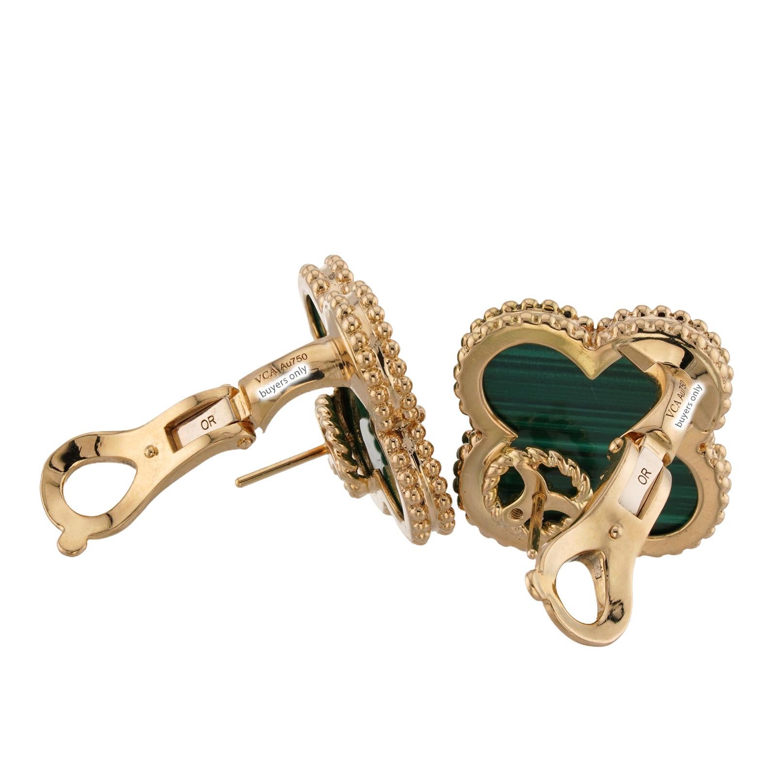 VAN CLEEF & ARPELS Magic Alhambra Green Malachite Yellow Gold Earrings For Sale 1