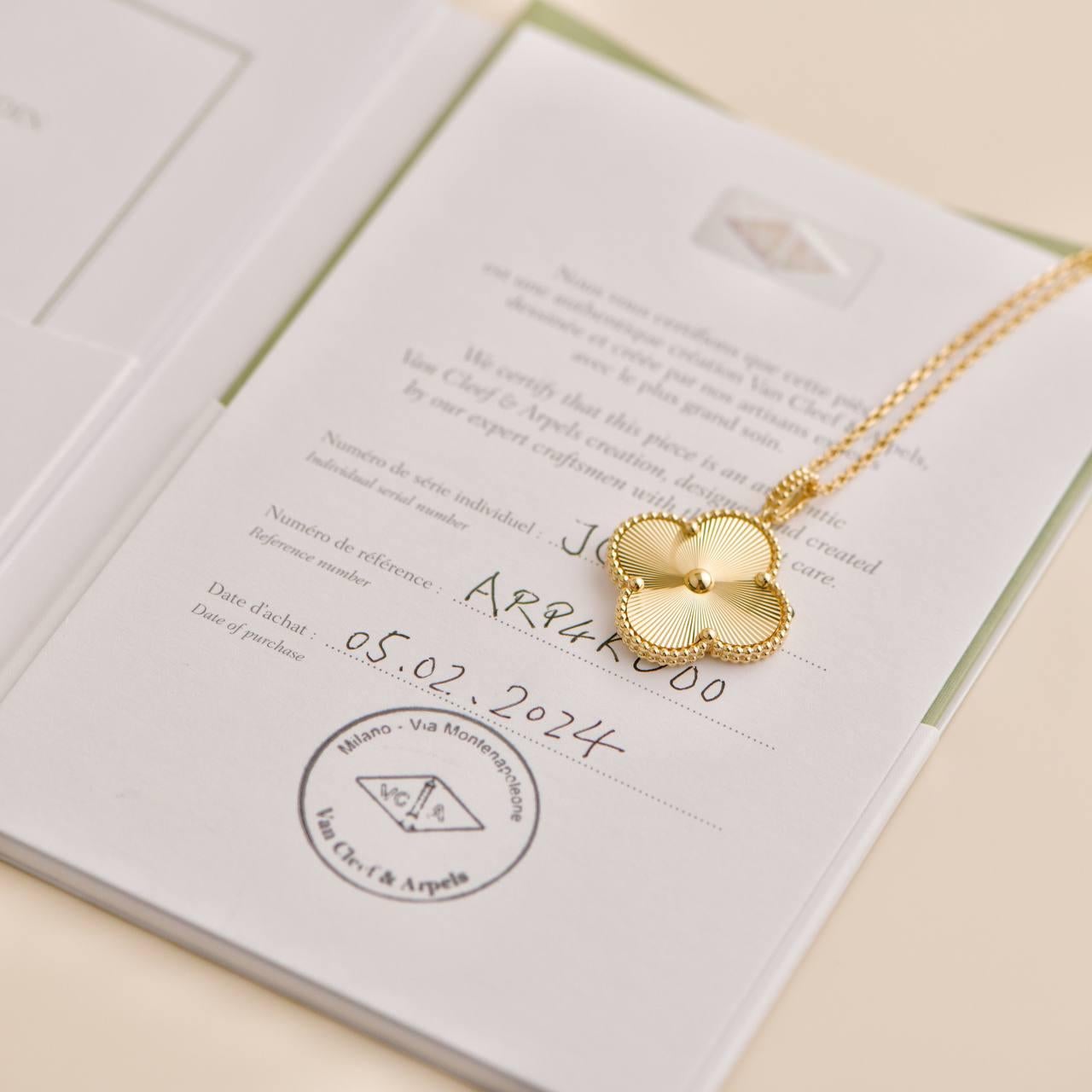 Women's or Men's Van Cleef & Arpels Magic Alhambra Guilloché 18K Yellow Gold Pendant Necklace