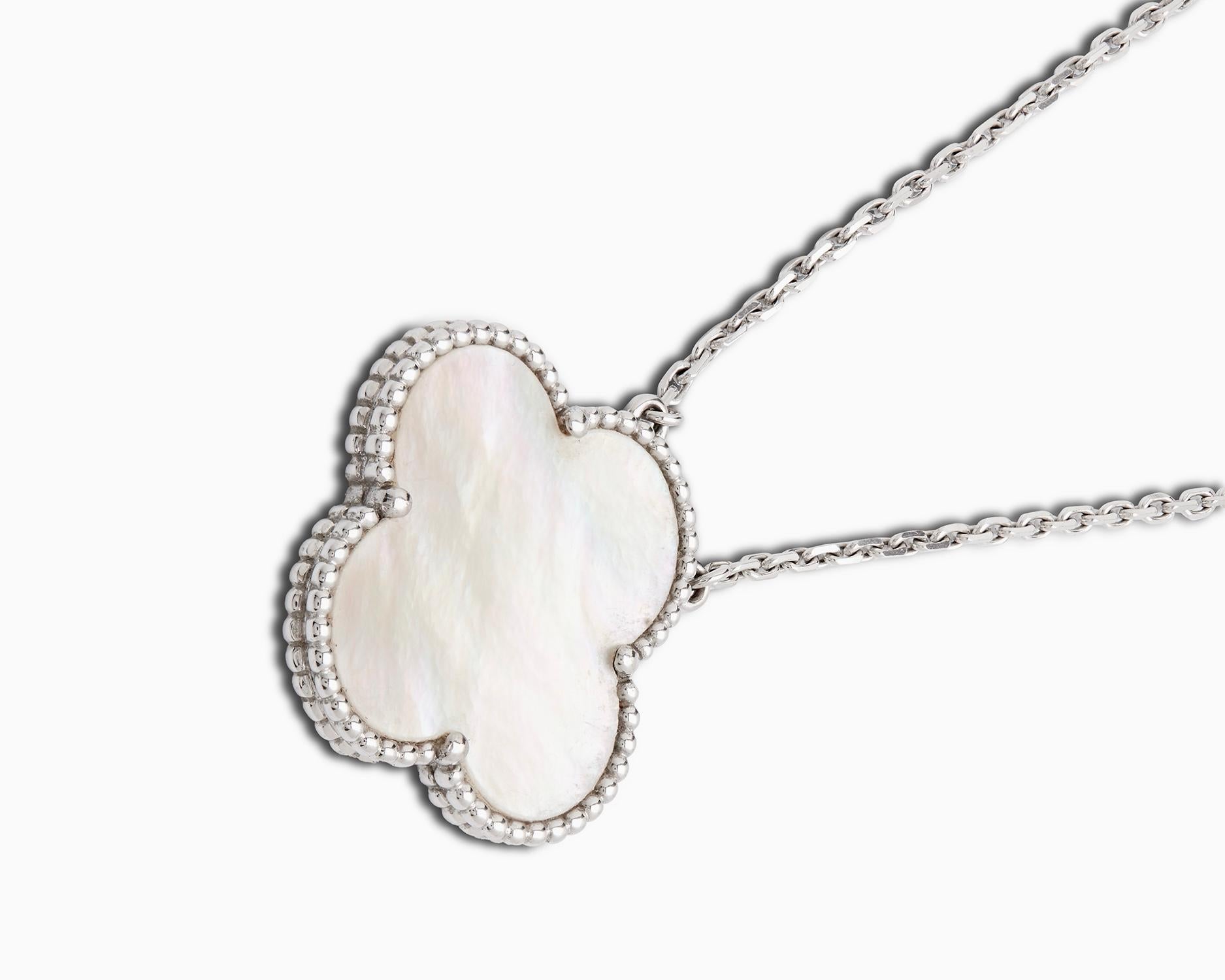 Women's or Men's Van Cleef & Arpel’s Magic Alhambra large 1 Motif MOP pendant