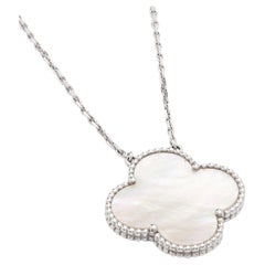 Van Cleef & Arpel’s Magic Alhambra large 1 Motif MOP pendant