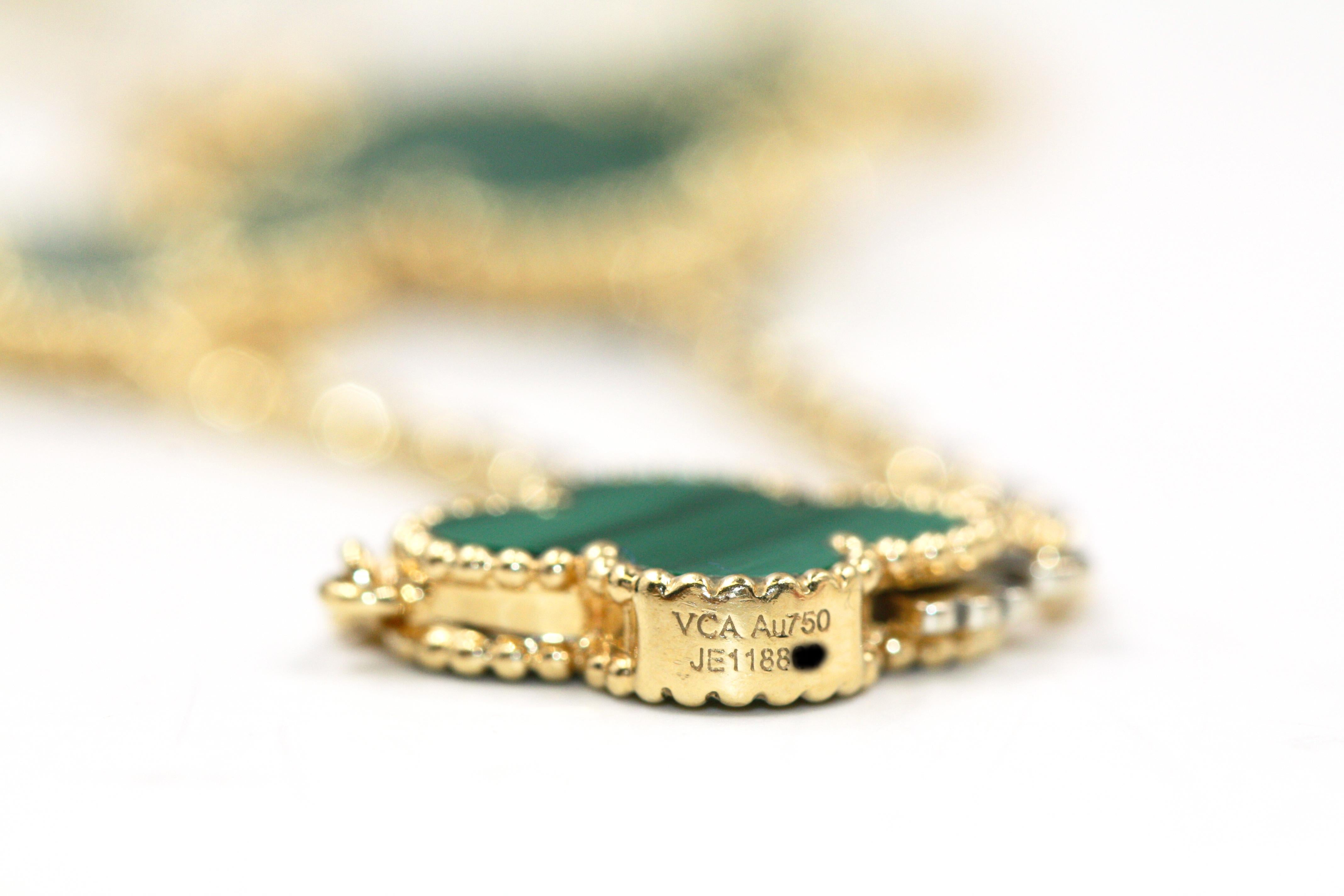 Van Cleef & Arpels Magic Alhambra Long Necklace, 16 Motifs Yellow Gold Malachite For Sale 2