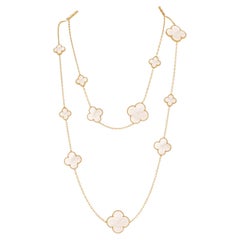Van Cleef & Arpels Magic Alhambra Lange Halskette mit Perlmuttmotiven 18K Gold
