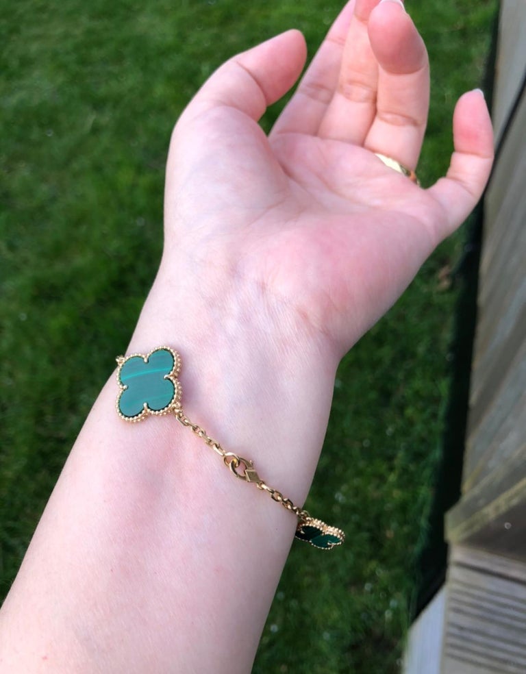 Van Cleef Arpels Magic Alhambra Malachite Motif Bracelet Necklace