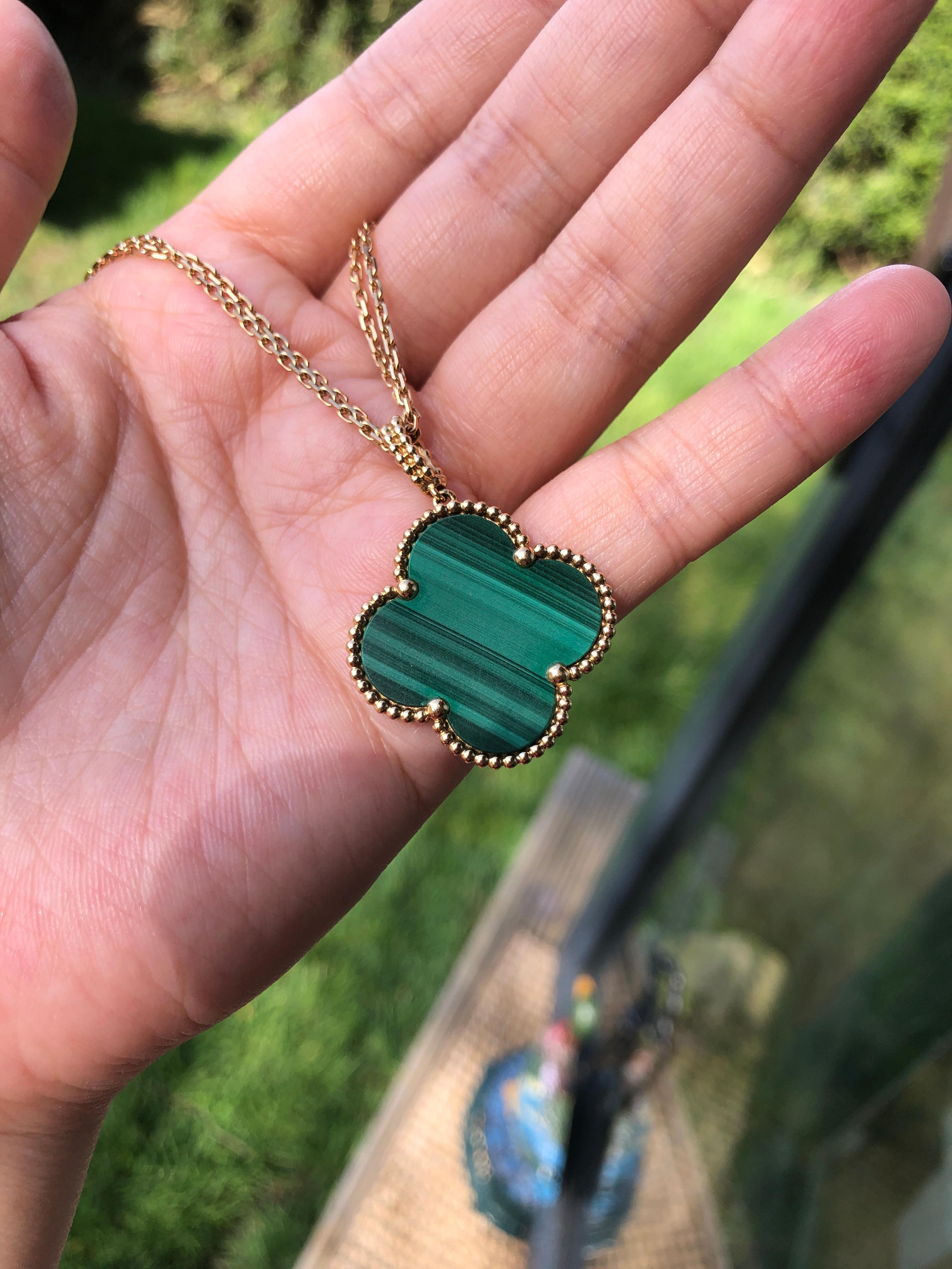 malachite alhambra necklace