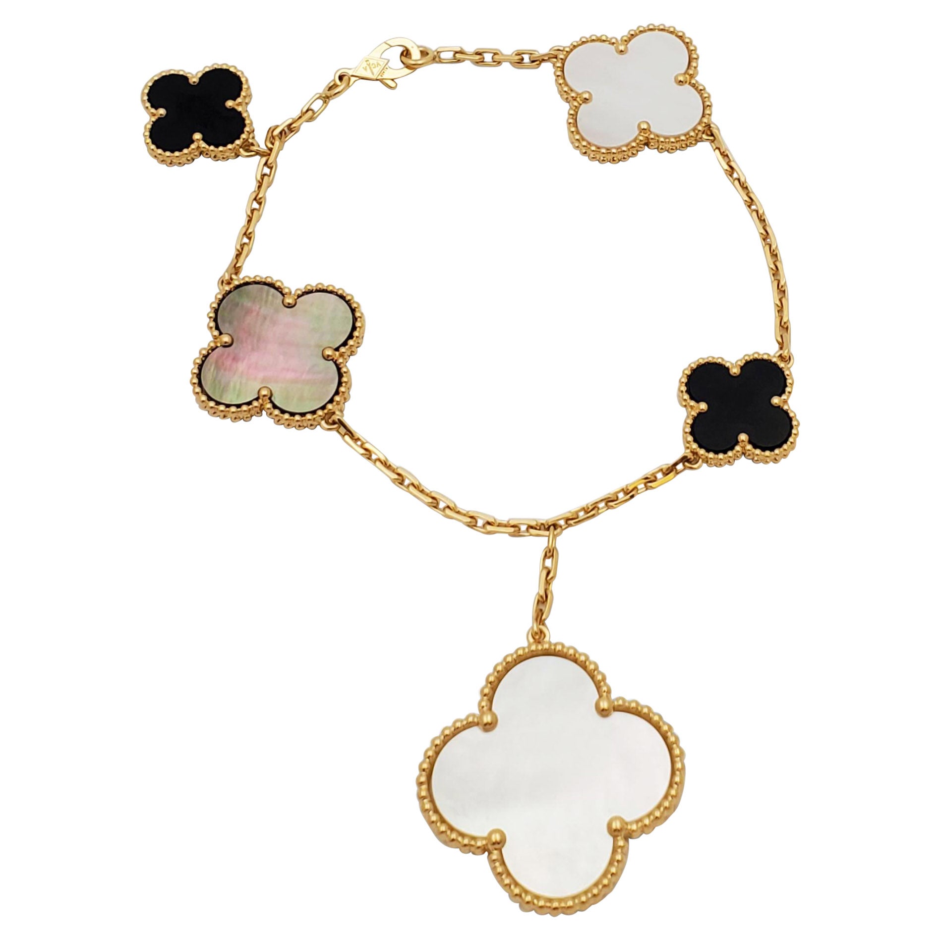 Van Cleef & Arpels Magic Alhambra Armband aus Perlmutt und Onyx