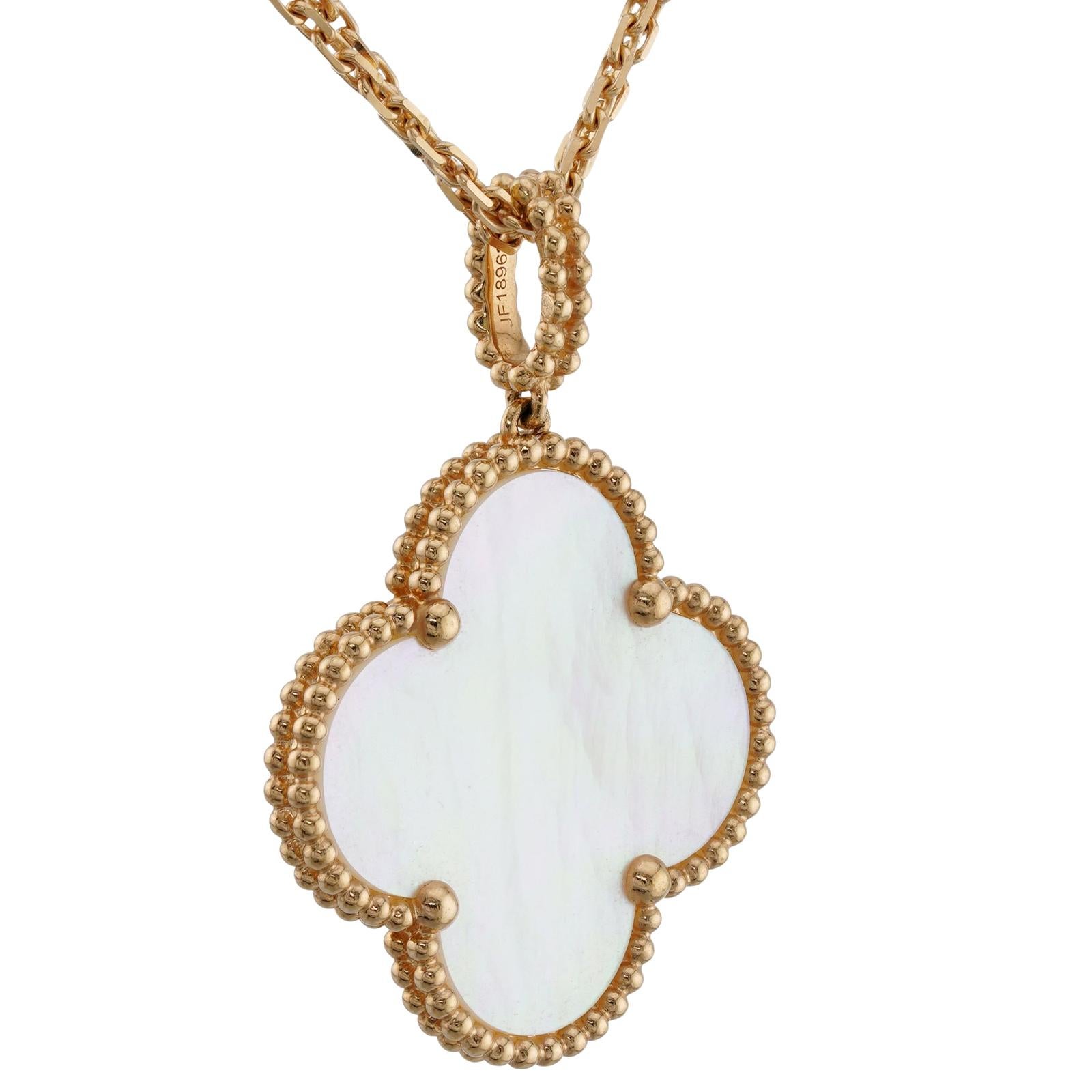 VAN CLEEF & ARPELS Magic Alhambra Mother-of-Pearl Pendant Yellow Gold Necklace 3