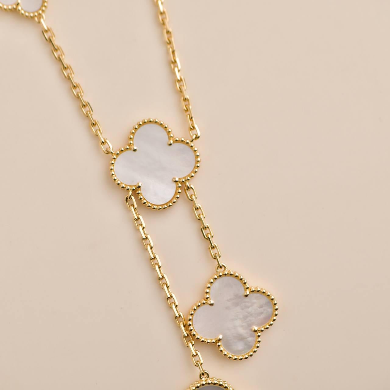 Women's or Men's Van Cleef & Arpels Magic Alhambra Mother of Pearl Yellow Gold Necklace