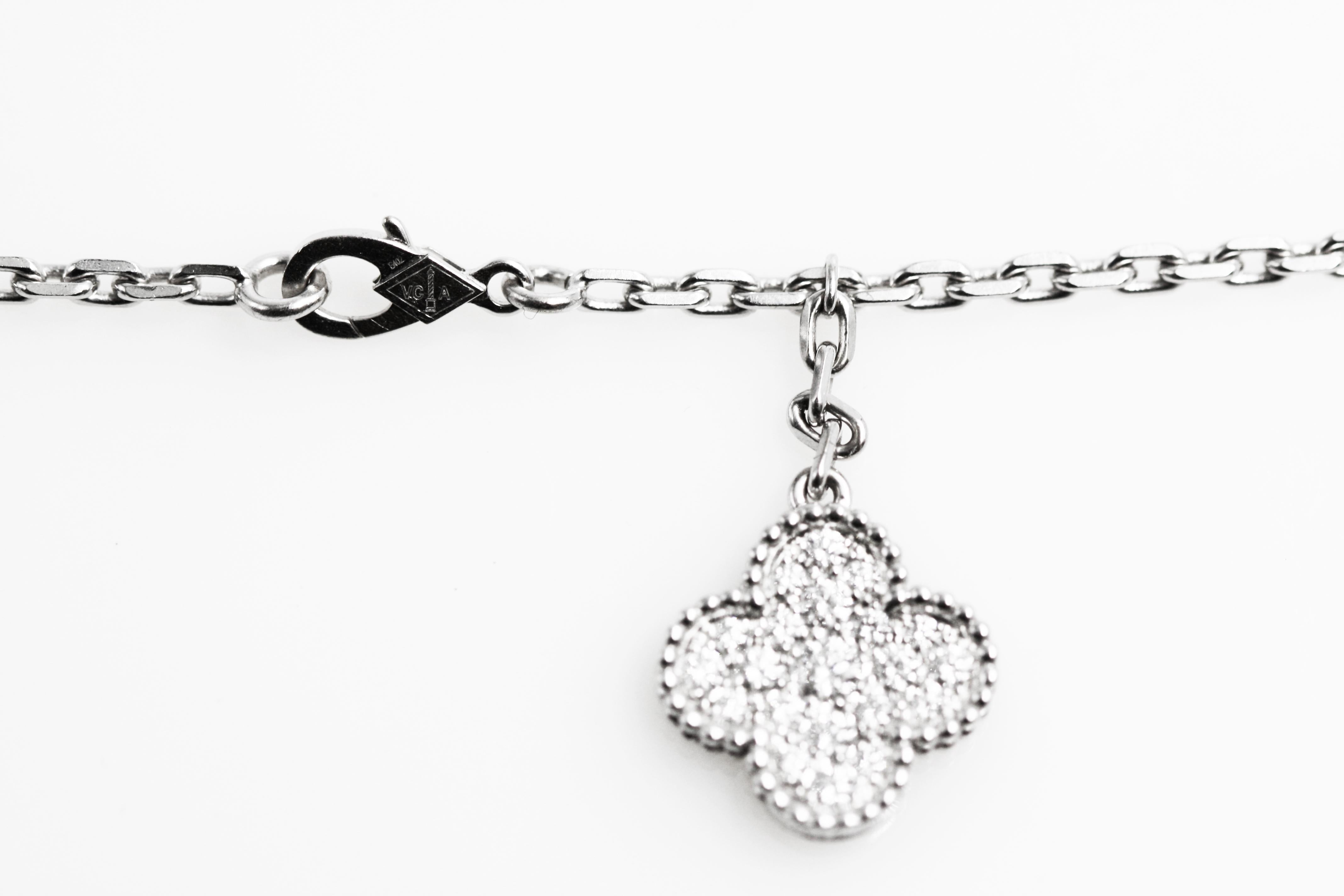 magic alhambra diamond necklace