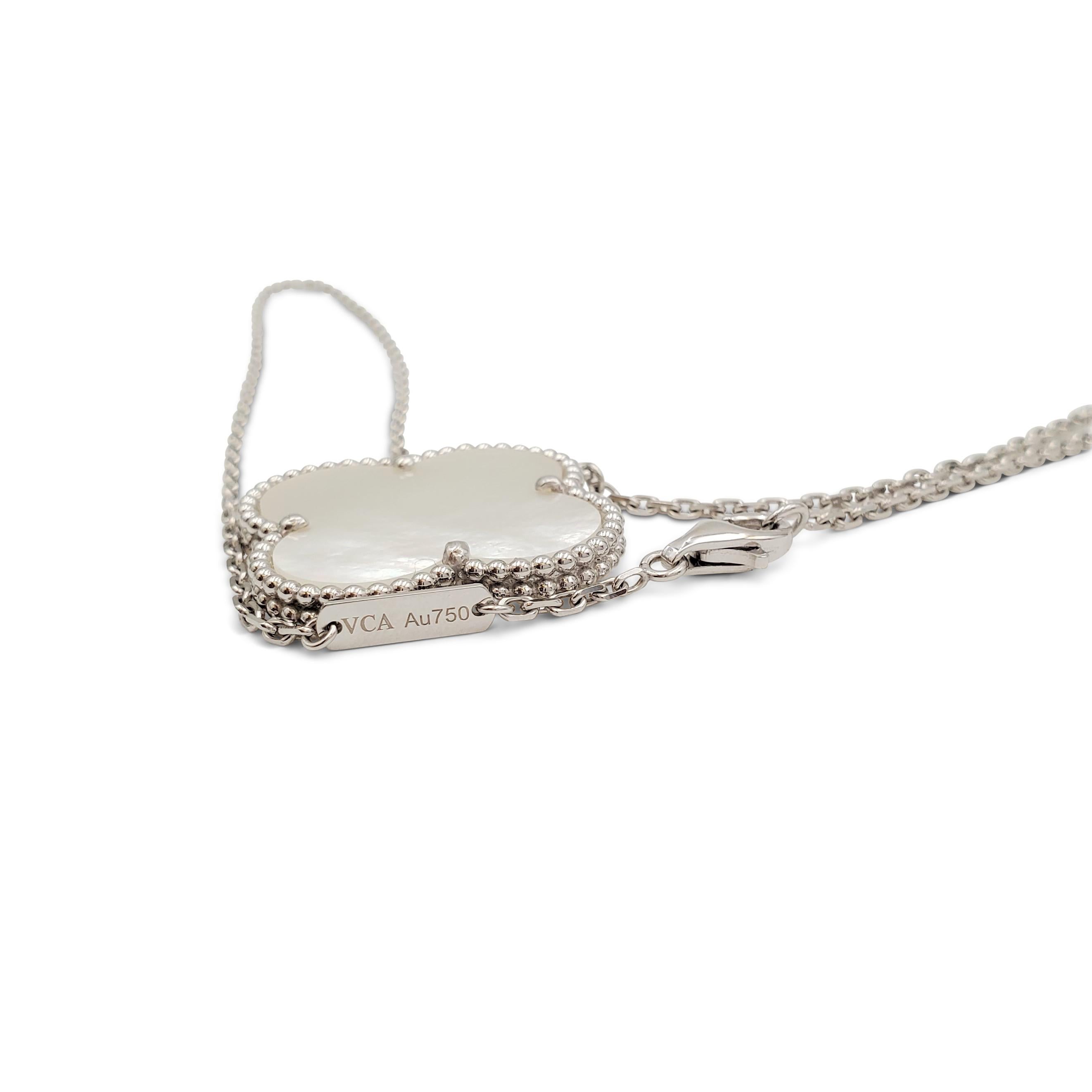 Van Cleef & Arpels 'Magic Alhambra' White Gold Mother of Pearl Pendant Necklace In Excellent Condition In New York, NY