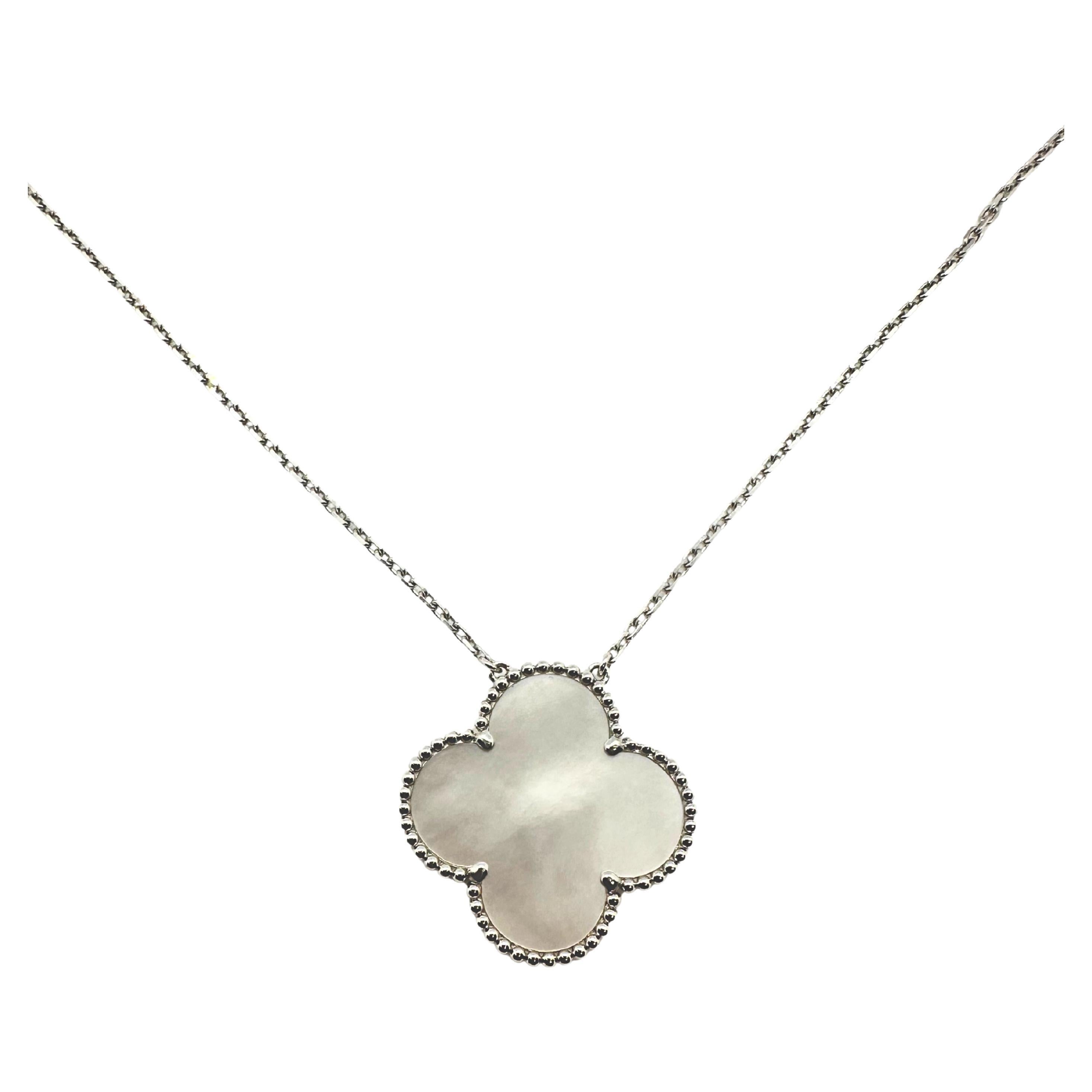 Van Cleef 
Arpels Magic Alhambra White Mother of Pearl 18K White Gold Necklace For Sale