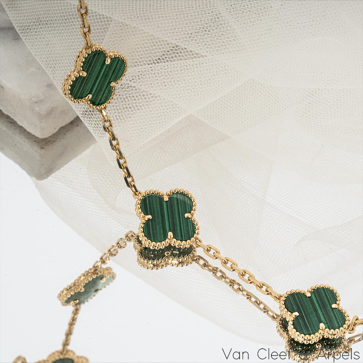 Van Cleef & Arpels Malachite Vintage Alhambra Bracelet VCARL80900 In Excellent Condition In London, GB