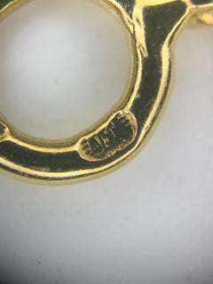 Van Cleef & Arpels Mother-of-pearl 18K Gold Vintage Alhambra pendant