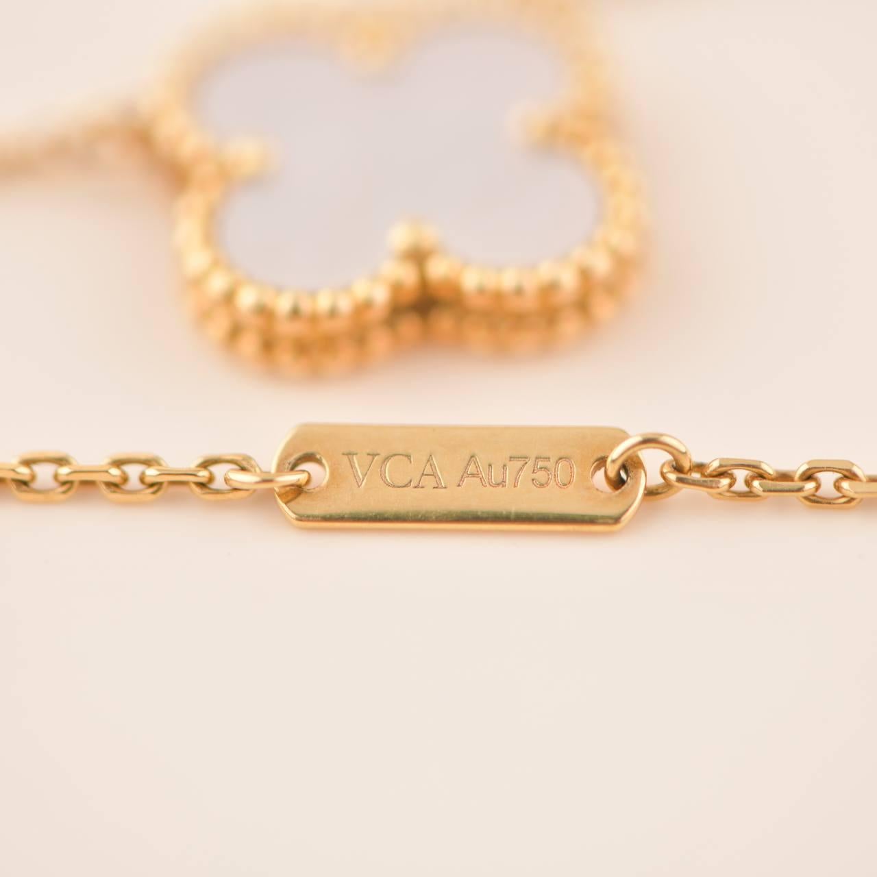 Van Cleef & Arpels: Perlmutt-Alhambra-Anhänger für Damen oder Herren