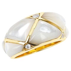 Van Cleef & Arpels Mother of Pearl and Diamond Quilted Ring, 18k