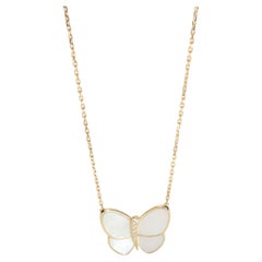Van Cleef & Arpels Perlmutt-Diamant-Anhänger aus 18 Karat Gelbschmetterlingsgold