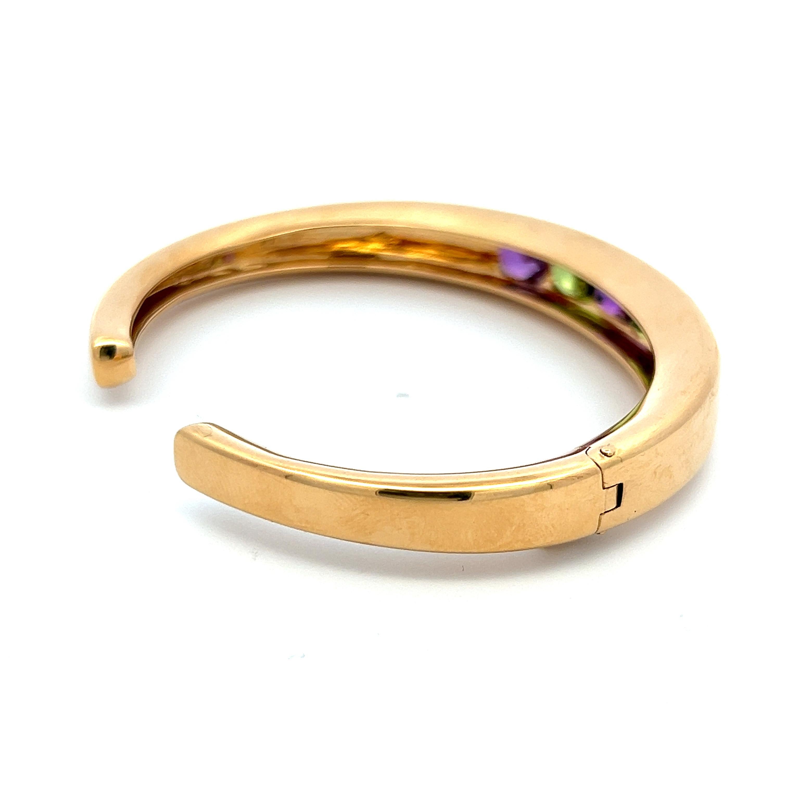 Bracelet manchette en or jaune 18K serti de multiples pierres précieuses taille coussin en vente 8