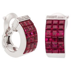VAN CLEEF & ARPELS Boucles d'oreilles Huggie Pont Neuf