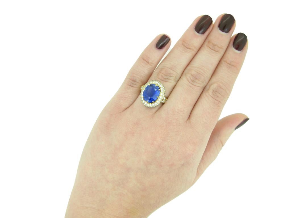 Van Cleef & Arpels, bague en saphir birman et diamants en vente 1