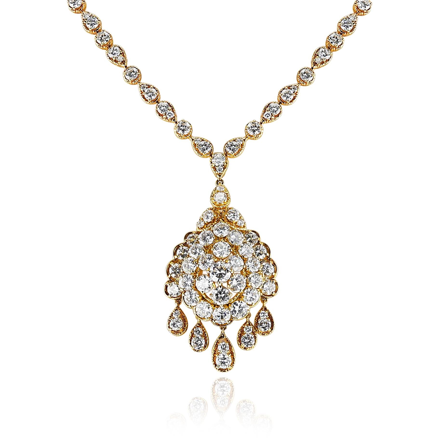 Van Cleef & Arpels, collier et boucles d'oreilles en or jaune 18 carats avec diamants naturels en vente 2