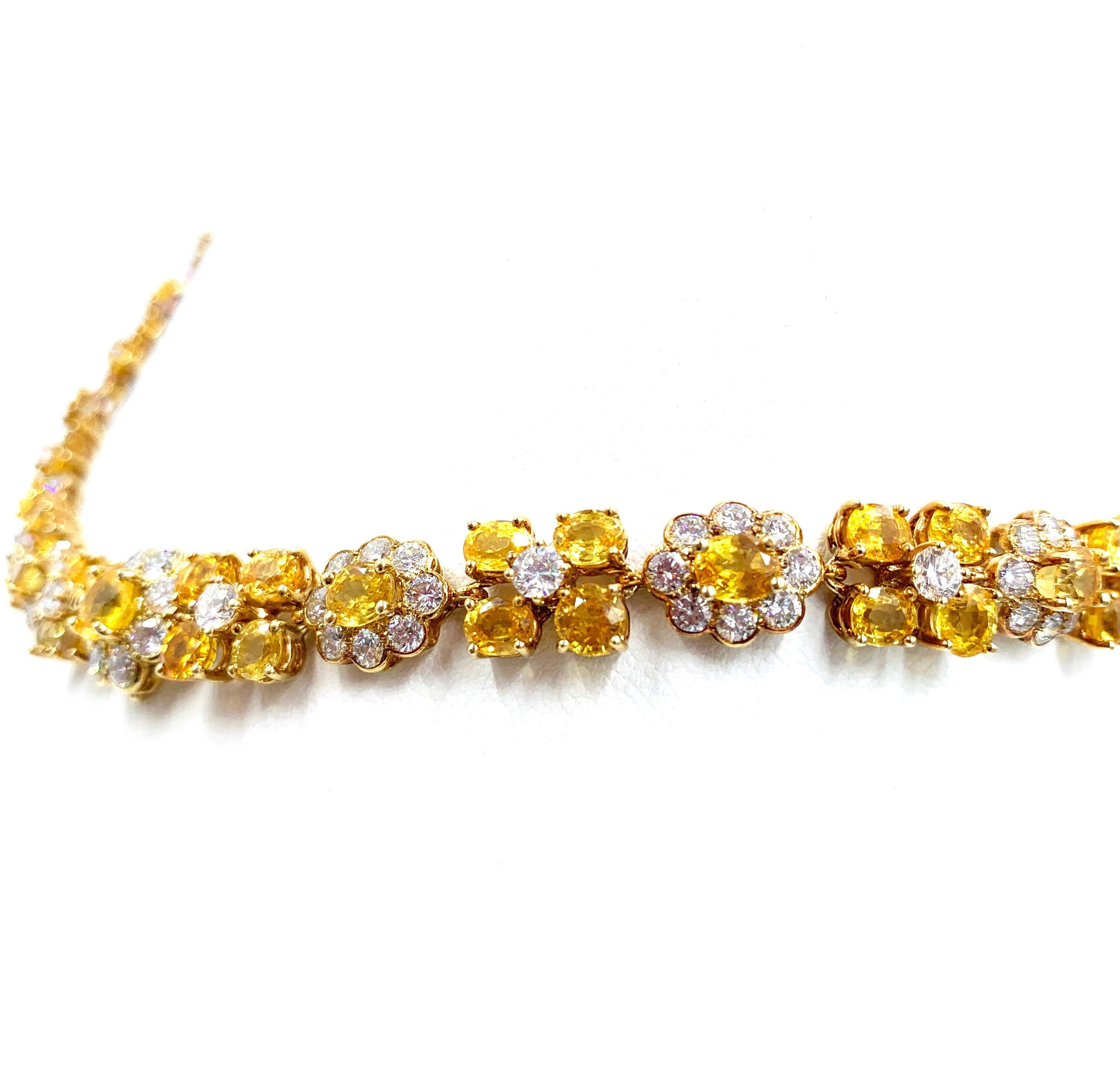 Round Cut Van Cleef & Arpels Natural Yellow Ceylon Sapphire and Diamond Necklace For Sale