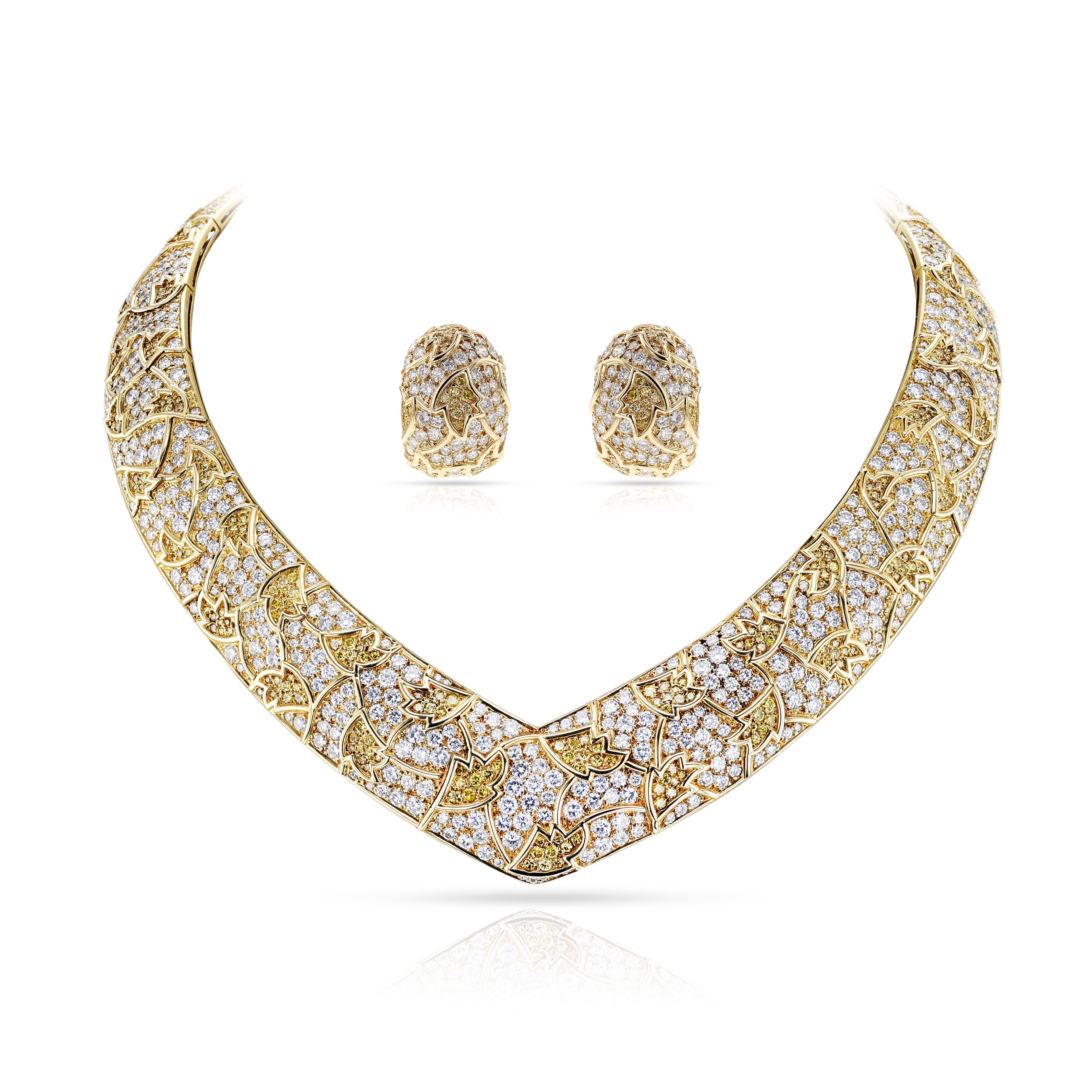 Van Cleef & Arpels Natural Yellow & White Diamond Necklace and Earring Set For Sale 3
