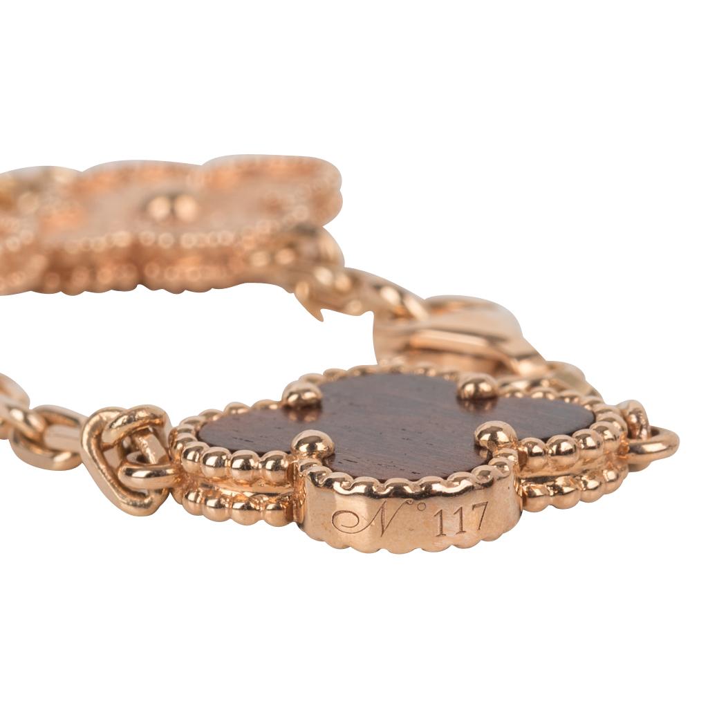 Van Cleef & Arpels Vintage Alhambra Bois D'Amourette Rose Gold Necklace In Excellent Condition In Miami, FL
