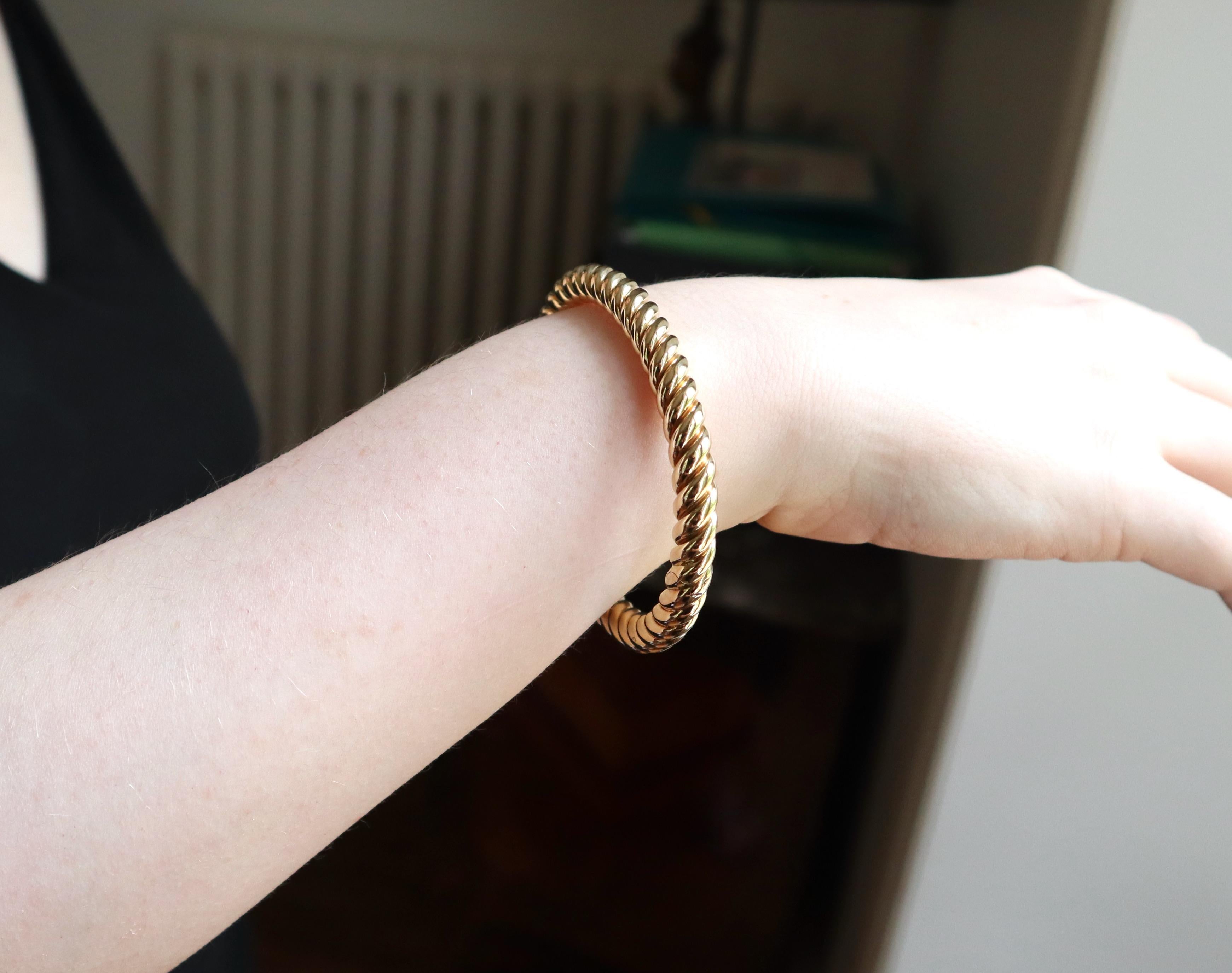 Van Cleef & Arpels Collier et bracelet en or jaune 18 carats Pour femmes en vente