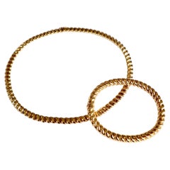 Van Cleef & Arpels Necklace and Bracelet in 18kt Yellow Gold