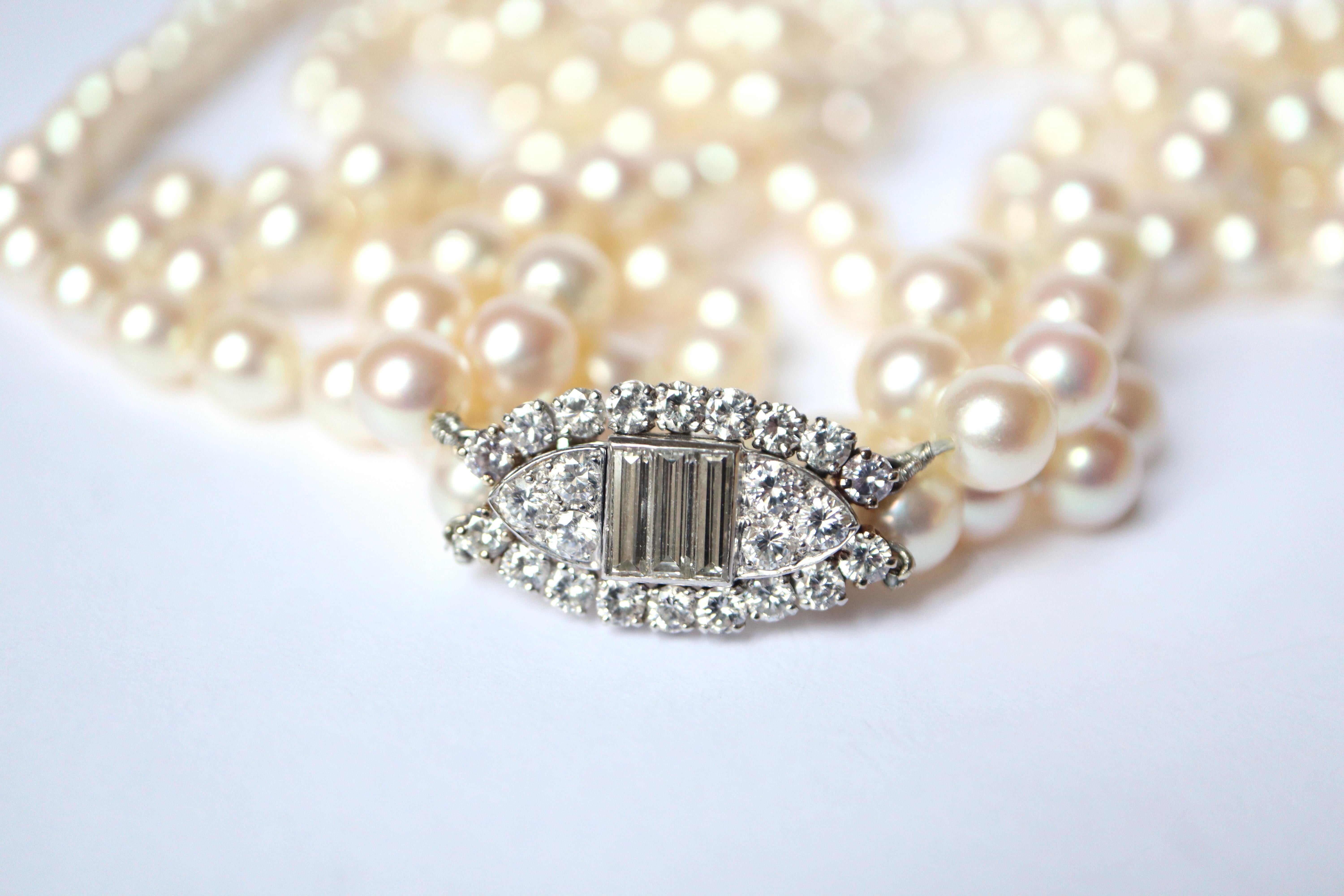 muthina sara pendant