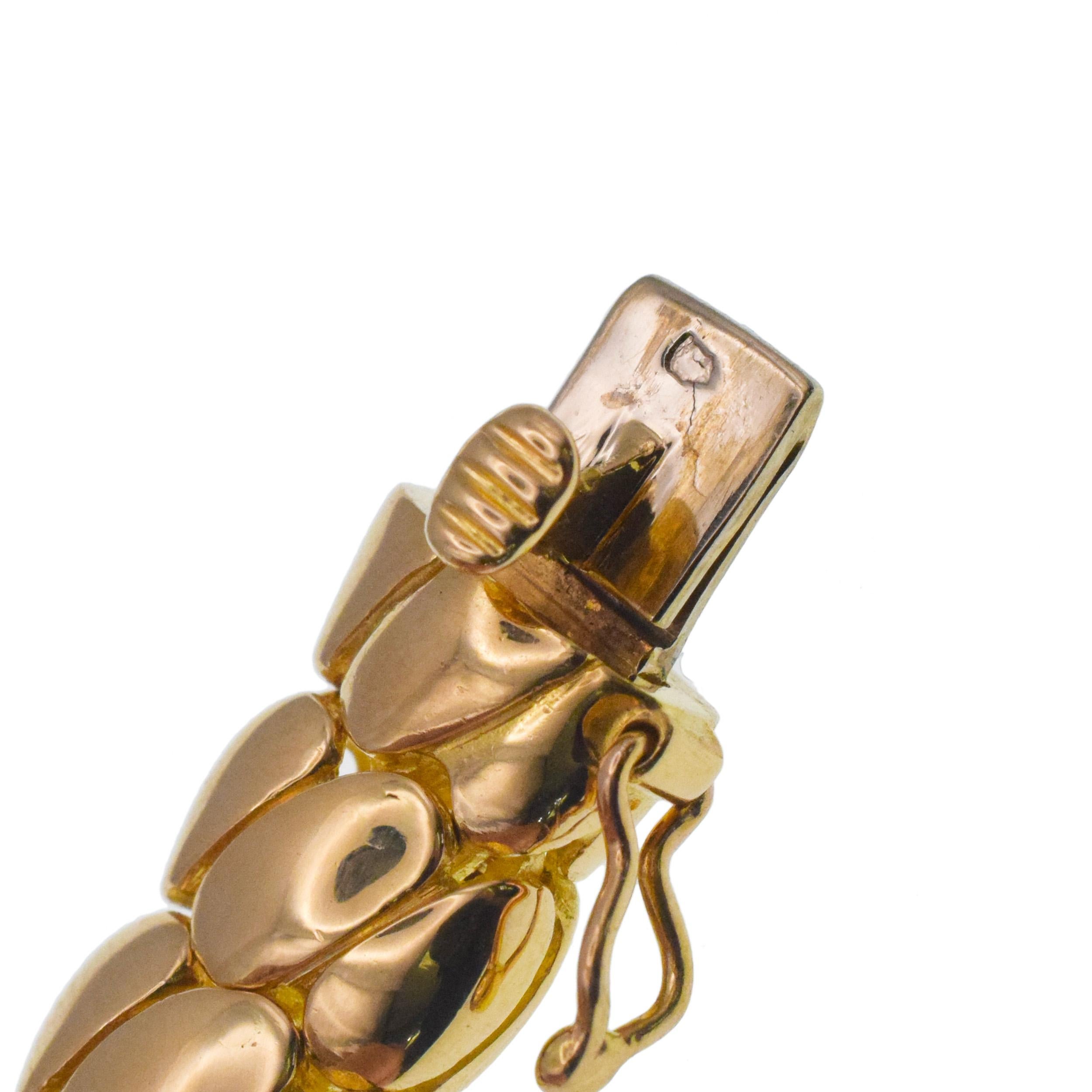 Van Cleef & Arpels  Collier avec accents de diamants. en vente 1