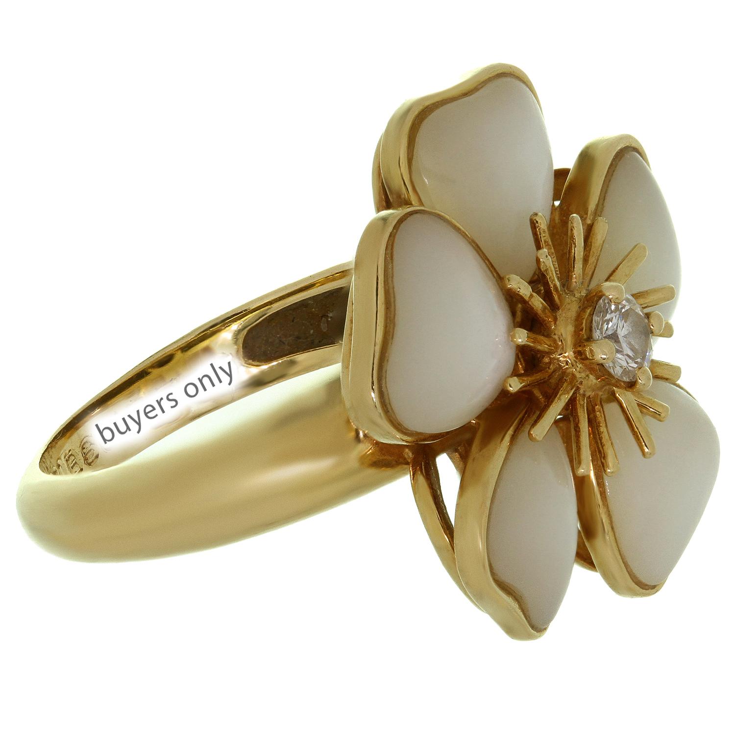 van cleef ring mother of pearl