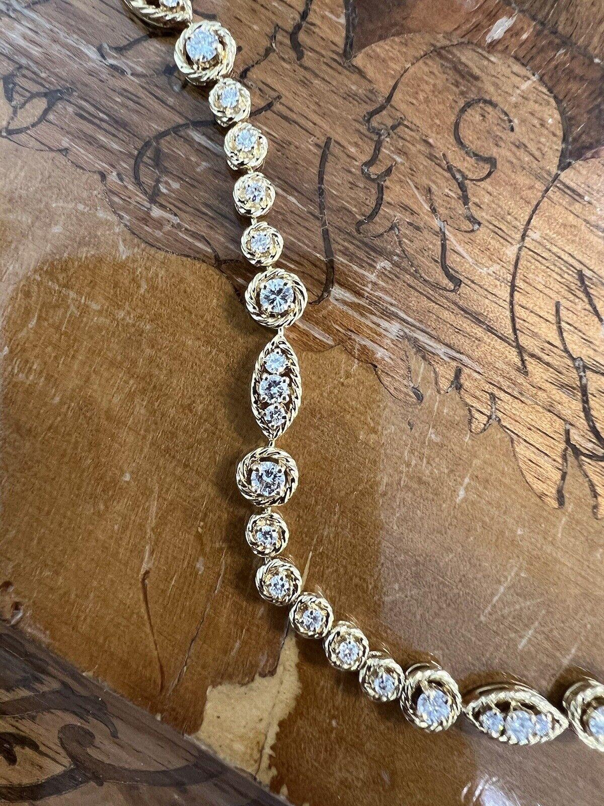 VAN CLEEF & ARPELS NY 18k Yellow Gold & Diamond Link Bracelet Vintage 1960s In Excellent Condition For Sale In Beverly Hills, CA