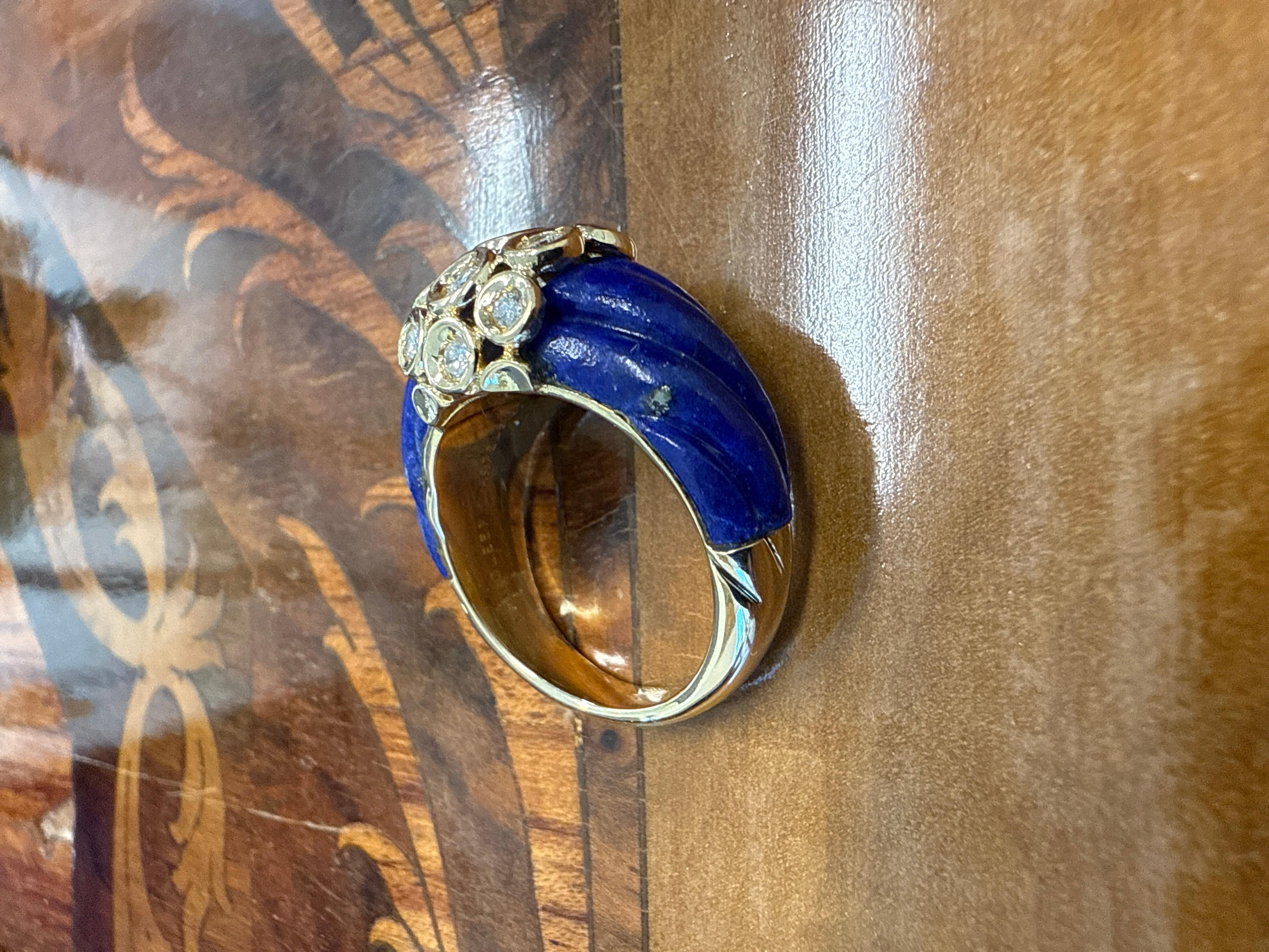 VAN CLEEF & ARPELS NY Anillo de cóctel de oro amarillo de 18k, lapislázuli y diamantes Vintage en Excelente estado para la venta en Beverly Hills, CA