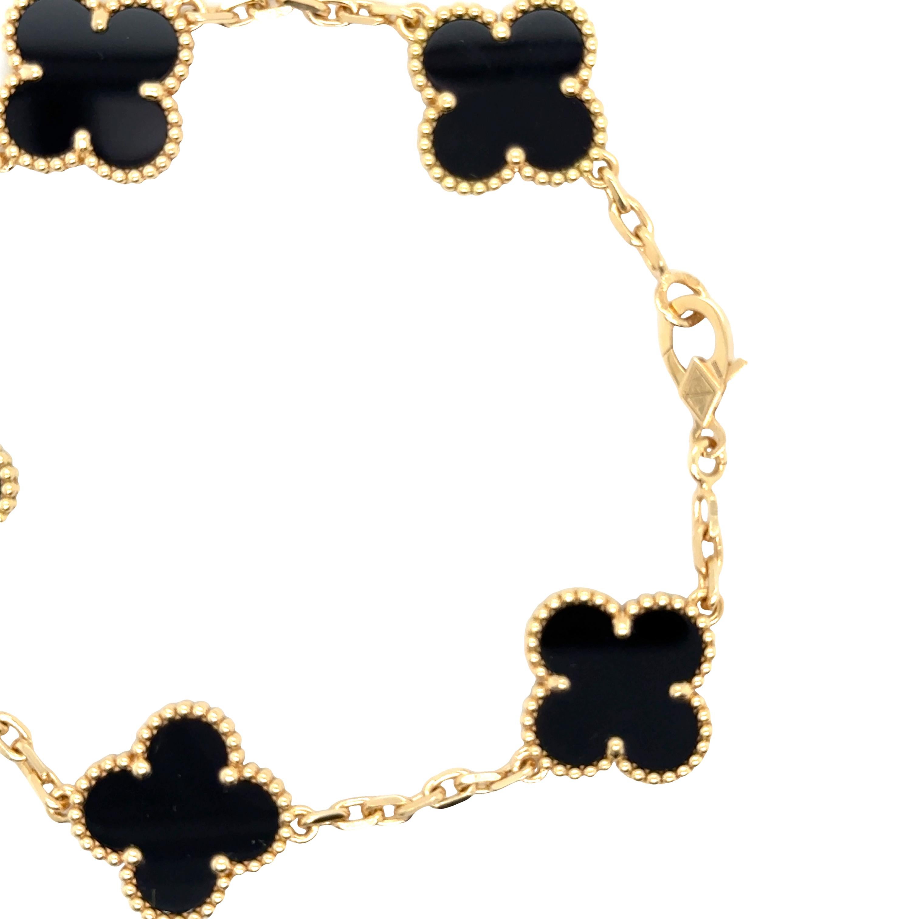 Van Cleef & Arpels Onyx bracelet VCARA41300

VCA signature design, first created in 1968, this timeless collection brings luck to each owner by its clover leaf. 

An iconic collection, the Alhambra is a symbol of luck, with a border of golden beads.